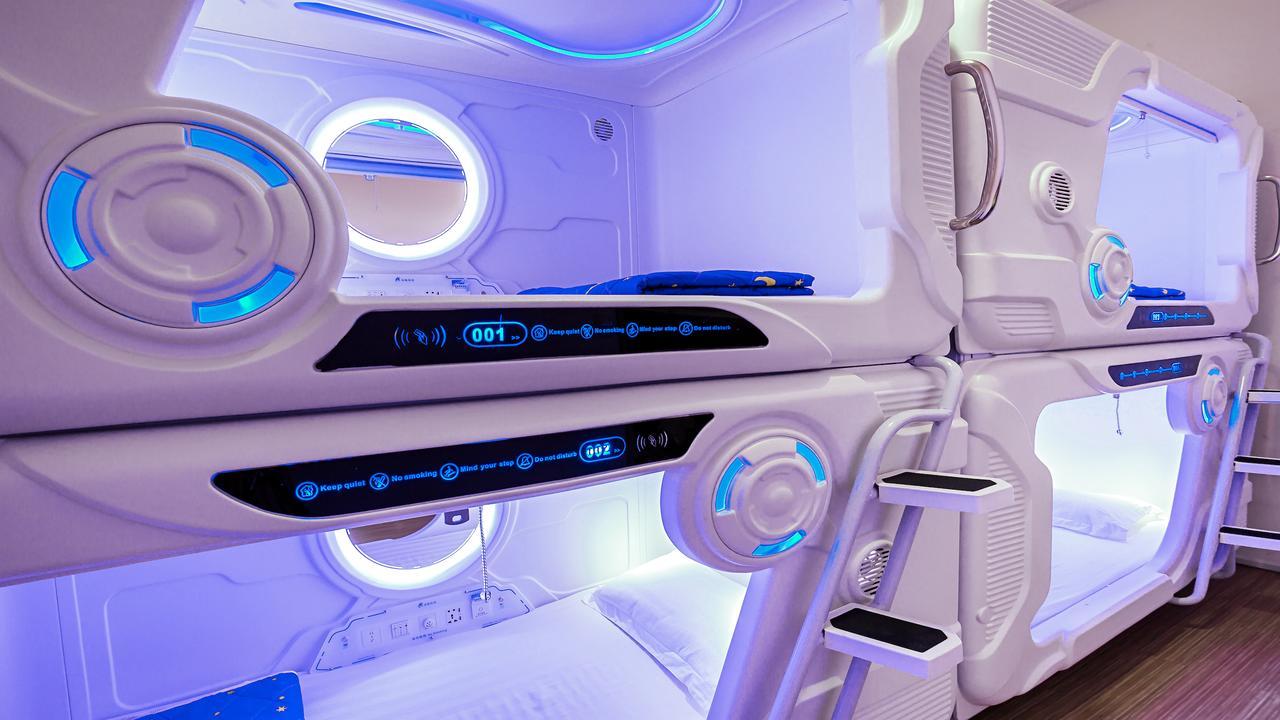 Spacepod@Com Singapore Exterior photo